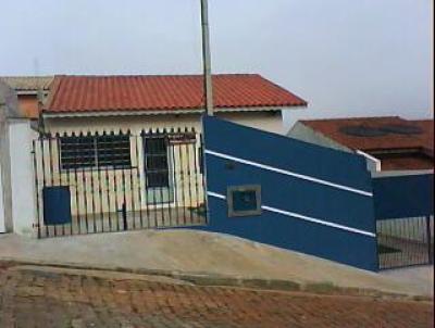 Casa para Venda, em Piracaia, bairro POUSO ALEGRE, 1 dormitório, 2 banheiros, 1 suíte, 4 vagas